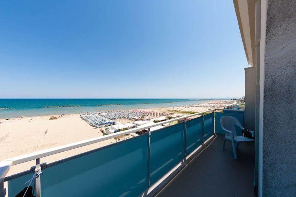 Hotel Sayonara Senigallia Exterior foto